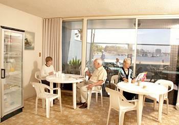 Foghorn Harbor Hotel