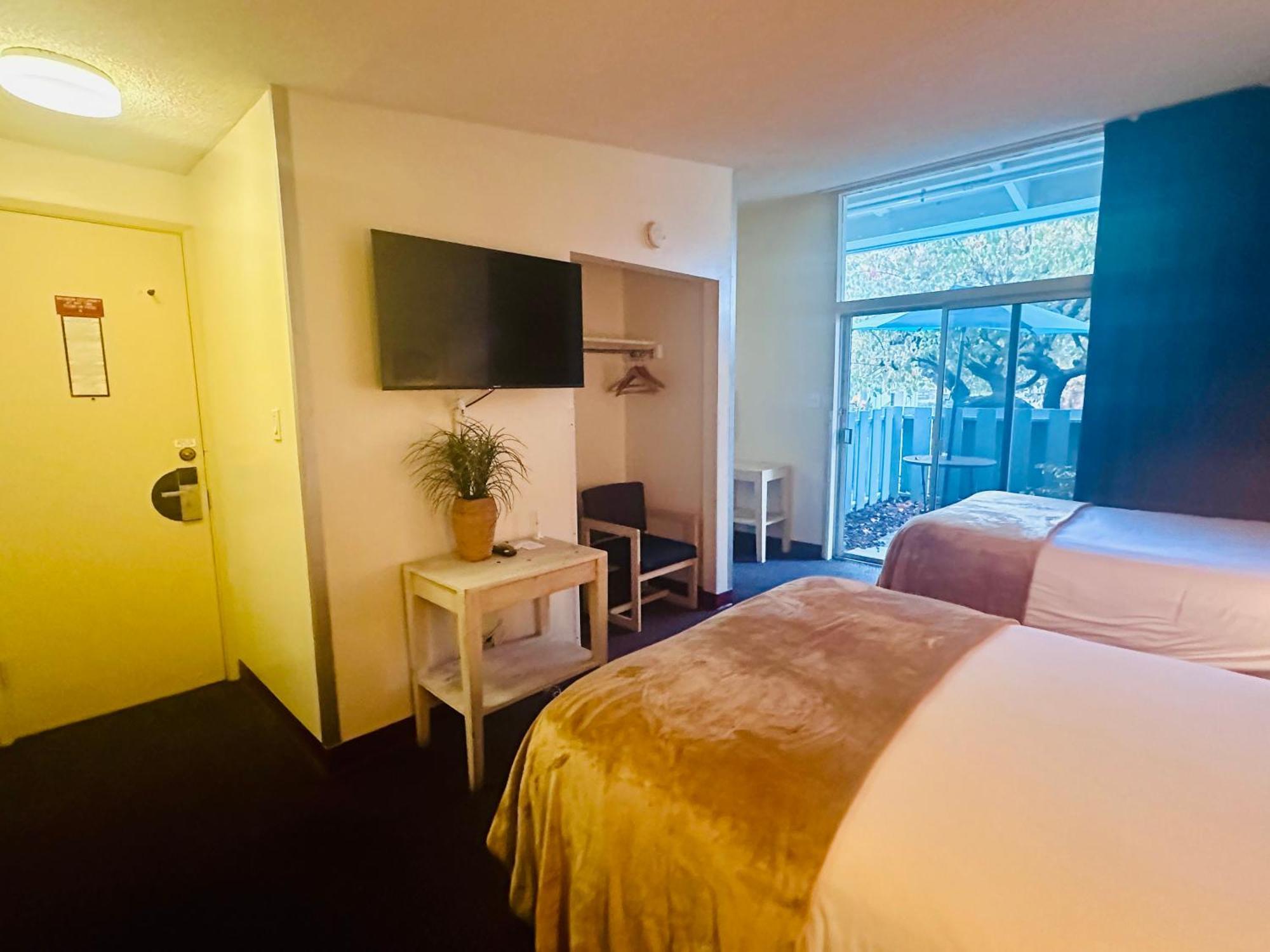 Foghorn Harbor 3* Marina del Rey